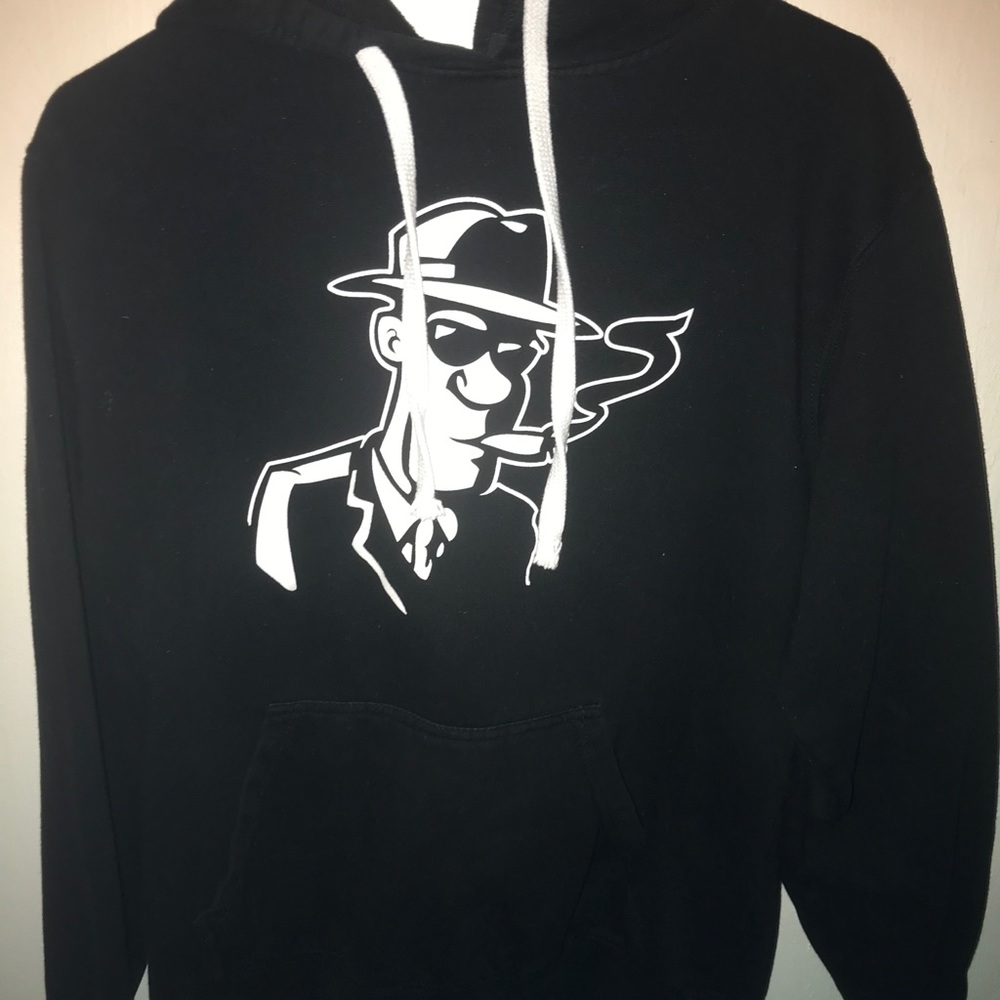 Black smoker hoodie